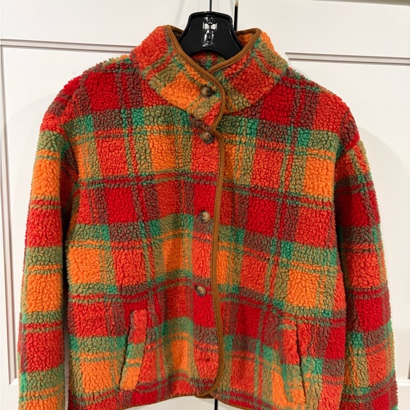 70’s Inspired Women’s Cropped Jacket from Cider - Picture 5 of 5